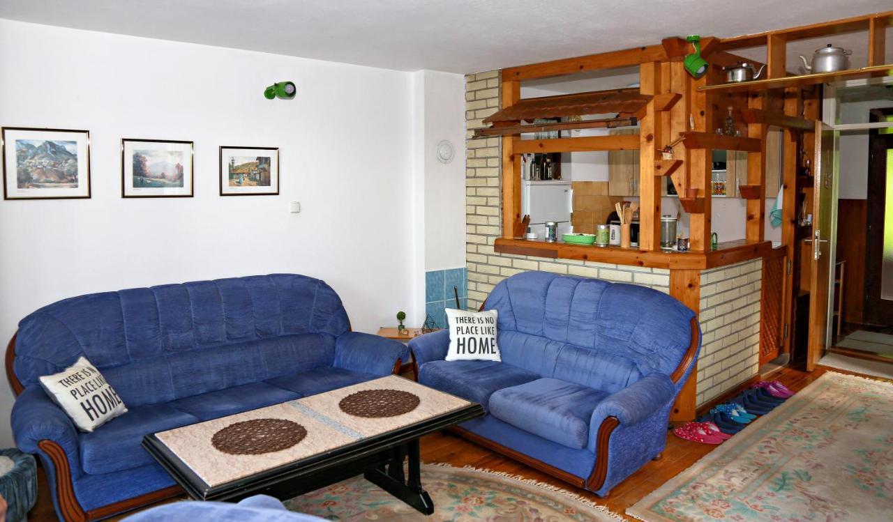 Merak Holiday Home Високо Екстериор снимка