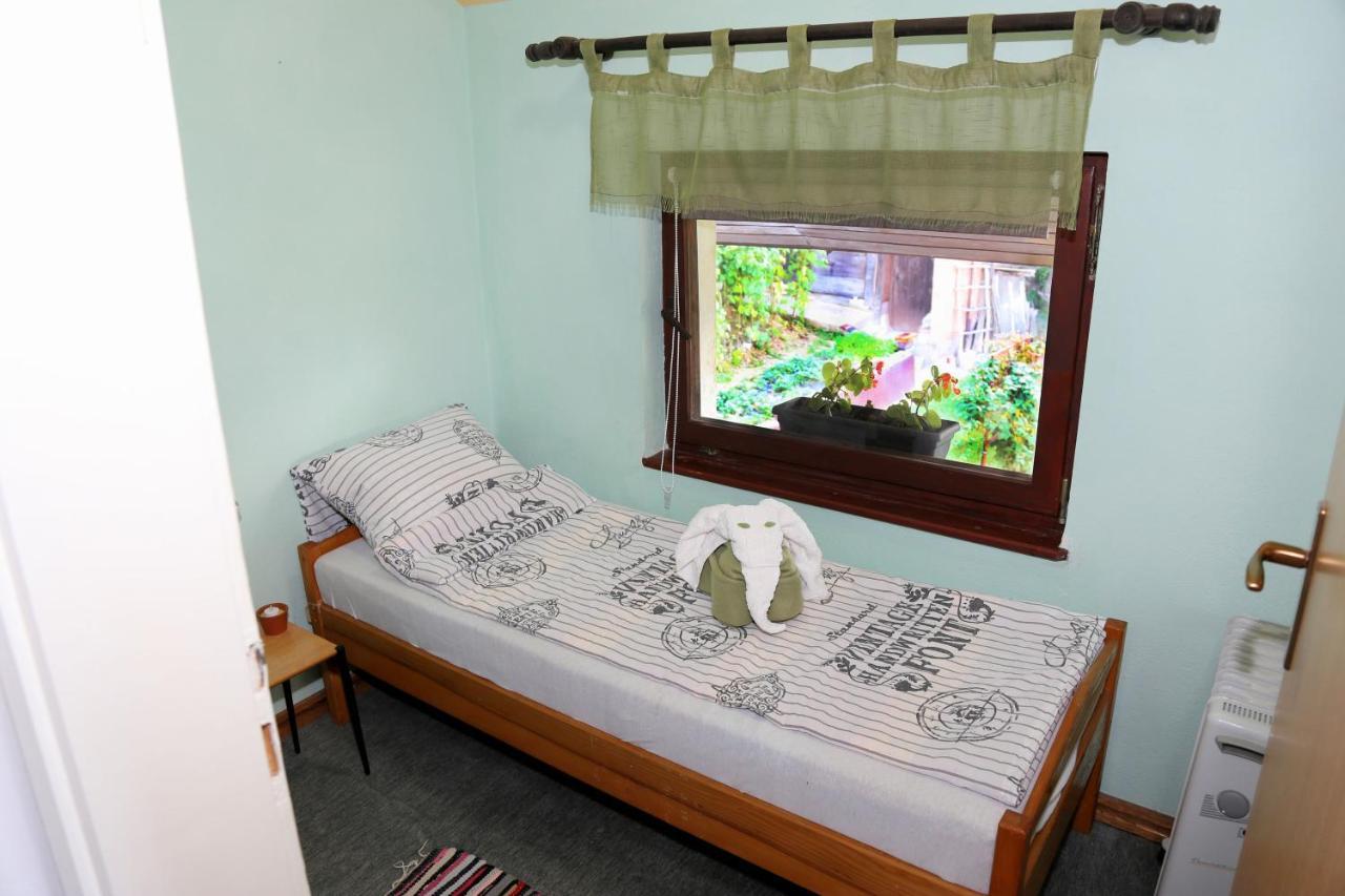 Merak Holiday Home Високо Екстериор снимка