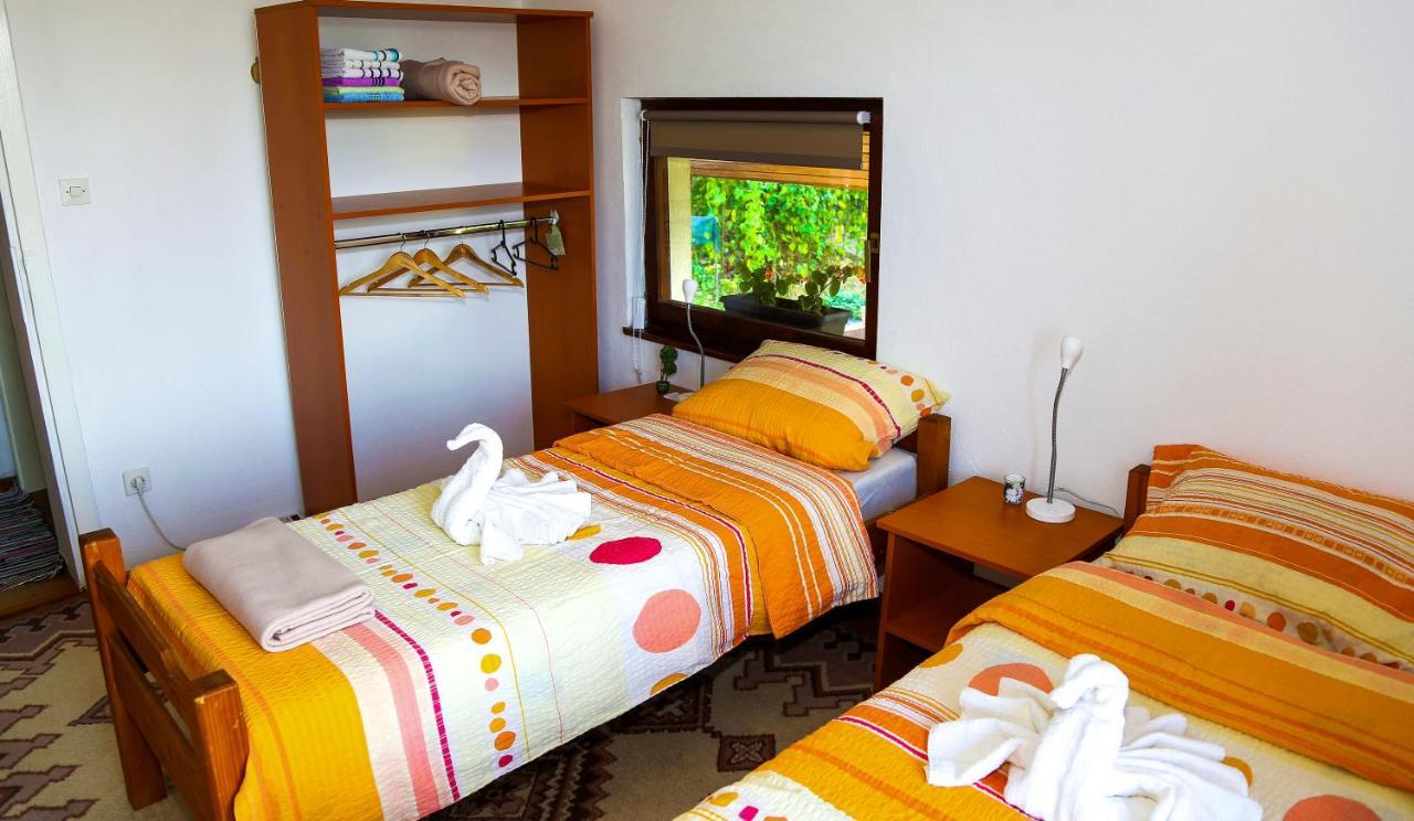 Merak Holiday Home Високо Екстериор снимка